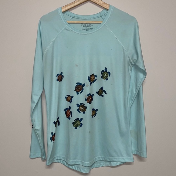 4/$24🦩 SeaFear Shirt - Picture 1 of 9